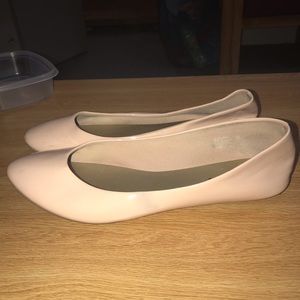 light pink flats